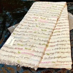 Thirty One “Virtuous Woman” Avenue Scarf/Wrap